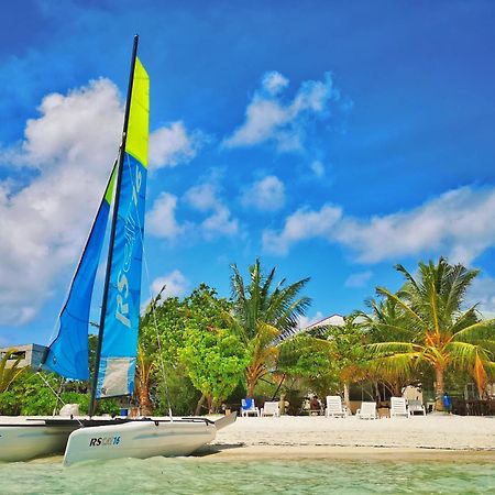 Crown Beach Hotel-Private Bikini Beach Dhiffushi Bagian luar foto
