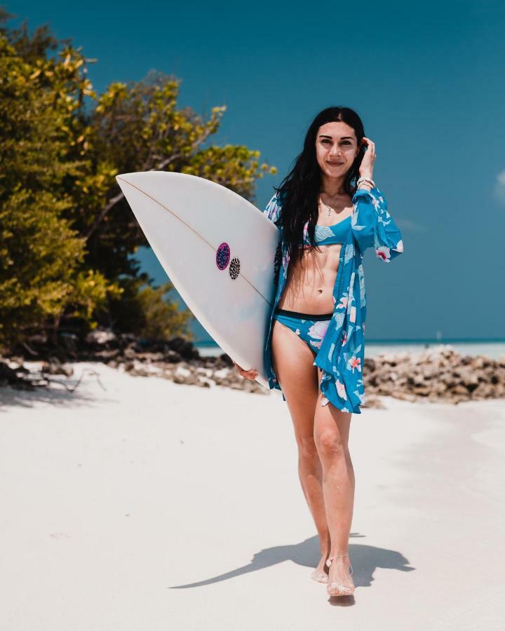 Crown Beach Hotel-Private Bikini Beach Dhiffushi Bagian luar foto